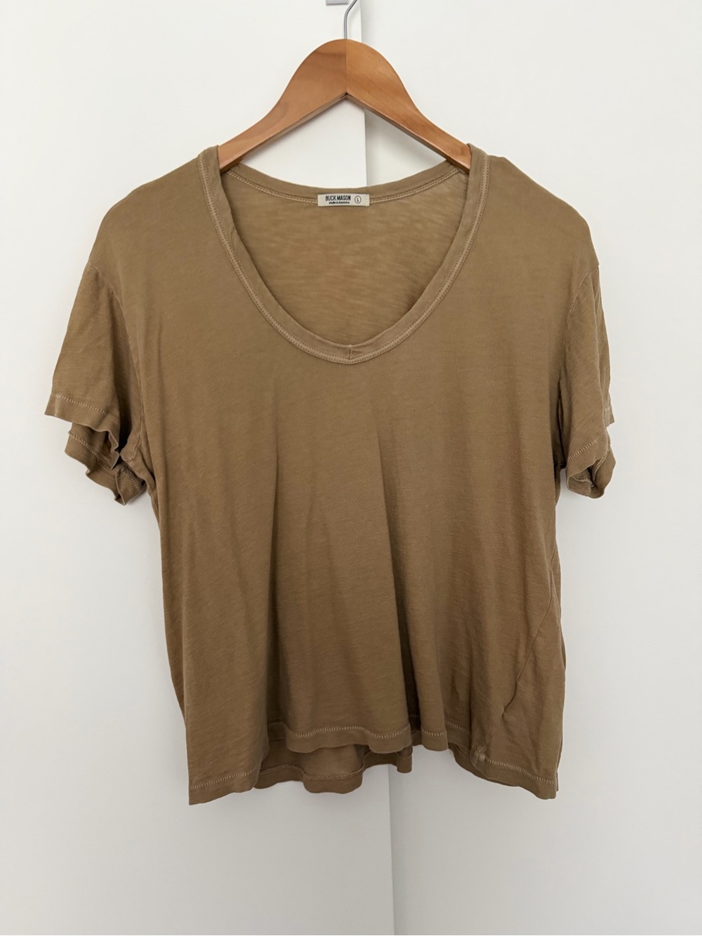 Buck Mason Boxy Tee Scoop V Neck Loose Fit 100% Cotton Tan Brown Large